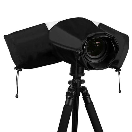 PULUZ Rainproof Cover Case for DSLR and SLR Cameras in Rain protecting camera on tripod during rainy outdoor photography