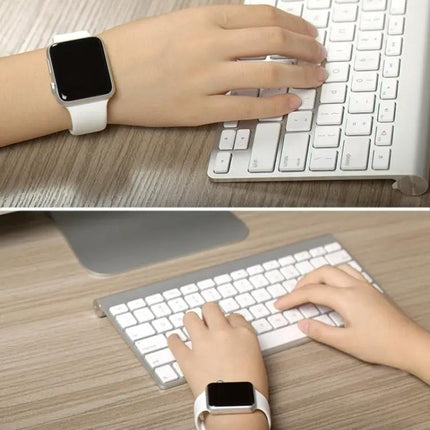 Apple Watch 42mm Sport Rubber Band With Pin-and-Tuck Closure