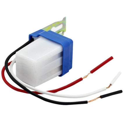 Automatic Waterproof Sensor Switch for Street Lights compact waterproof photoelectric dusk-to-dawn sensor with wires and mounting bracket