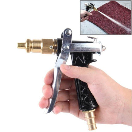 Durable Copper High-Pressure Water Gun for Car and Outdoor Cleaning handheld brass nozzle spraying to remove dirt from mat and vehicle
