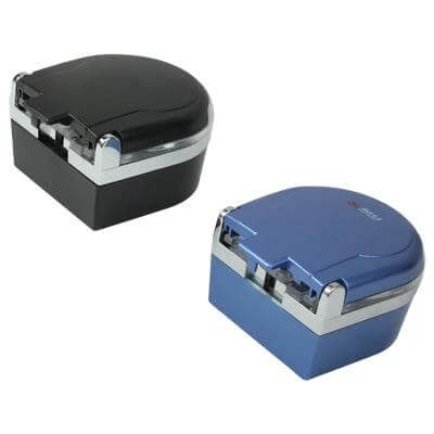 Portable LED Car Ashtray With Inner Night Light For Travel Random Color - compact black and blue travel ashtray with LED light, 90x70x45mm
