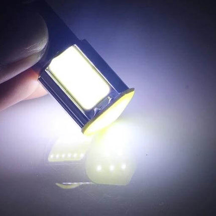 Car LED Bulb For Parking Lights And Turn Signals White - bright white plug-and-play replacement LED bulb for parking and turn signal lights
