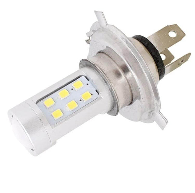 H4 Car Headlight Bulb, 21 LED, Bright White Light For All Cars - close-up of plug-and-play LED headlamp bulb