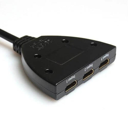 Compact 3-in-1 HDMI Switch for Easy Multi-Device Connection - black compact HDMI switch with three input ports for TVs and gaming consoles