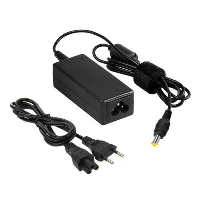 AC Adapter for Fujitsu Laptops with International Plugs and Tips – black replacement charger with multiple plug tips and cord