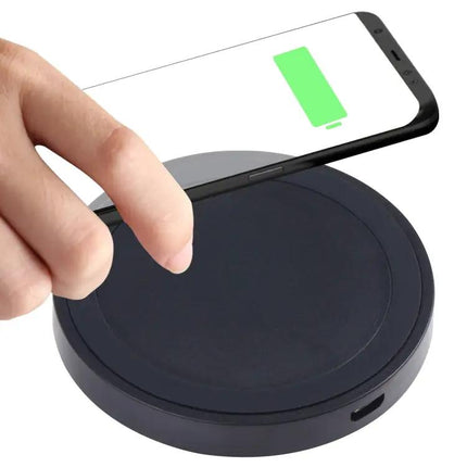 Essential Wireless Charger for Everyday Home Device Needs