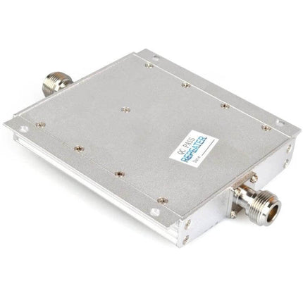 GSM 850MHz Signal Booster for Enhanced Mobile Network Coverage - silver indoor amplifier with N-type connectors