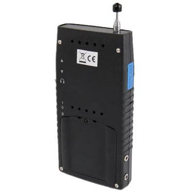 Portable RF Signal Detector for Hidden Camera and Bug Detection handheld unit with antenna and digital display for discreet hotel and office sweeps