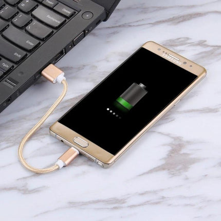 Compact USB-C Cable for Travel and Daily Device Connectivity