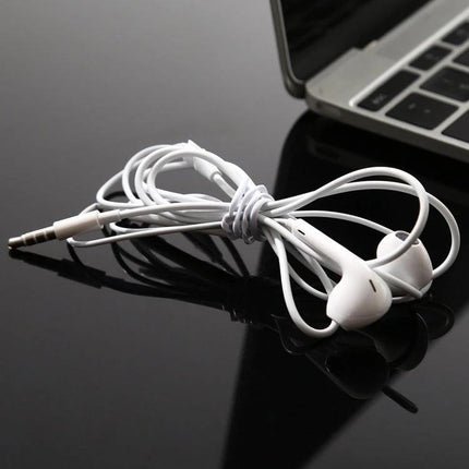 Wired Earphones With Microphone For Commuting And Office Calls white M27 earbuds with 3.5mm jack and inline mic for clear calls