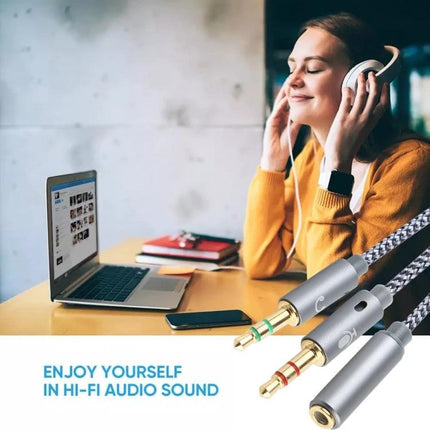 Compact Audio Cable for Daily Device Connections and Calls - gold-plated 3.5mm cable for car, headphones and phone, tangle-free everyday audio