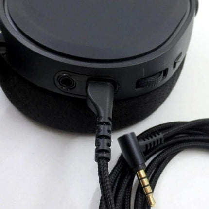 Braided USB Audio Cable for SteelSeries Arctis Headphones connected to Arctis headset showing braided cable and 3.5mm jack
