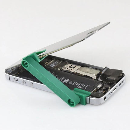 Mobile Phone Repair Bracket with 360-Degree Rotation for Secure Fixes holding a smartphone open for screen and battery repairs
