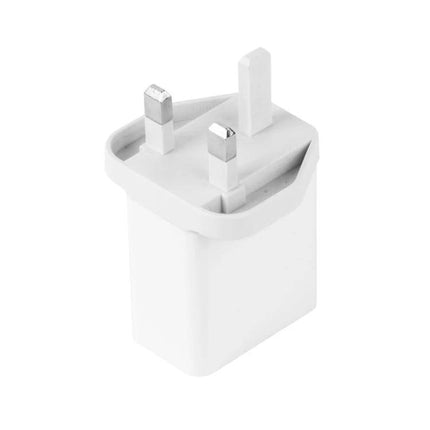 Compact Travel Charger Set for Phones and Tablets on the Go – white UK plug multi-port adapter with Type-C cable for travel charging