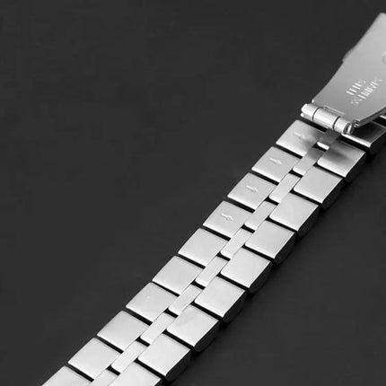 Stainless Steel Three-Bead Half-Round Apple Watch Band