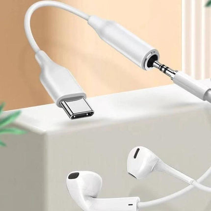 Adapter for Connecting Headphones to Smartphones Daily - white USB C to 3.5mm headphone adapter with wired earphones for calls and podcasts