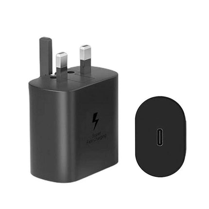Versatile UK Plug Charger for Samsung Devices and Everyday Use – compact black UK wall charger with USB‑C port, supports Samsung PPS fast charging