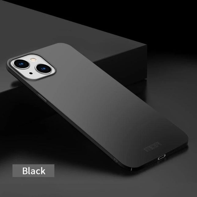 MOFI Slim Frosted Phone Case For Daily Protection in black on iPhone 15, ultra-slim frosted non-slip surface for everyday commuting and pocket carry