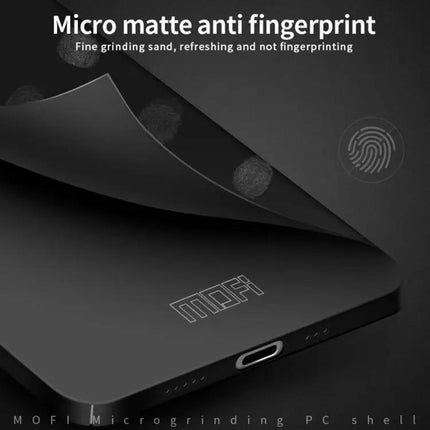 Slim Case for Everyday Phone Protection