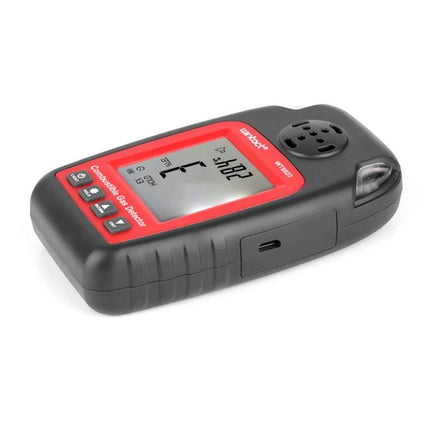 Portable Combustible Gas Leak Detector for Home Safety handheld meter with LCD, sensor and alarm for checking stoves and basements