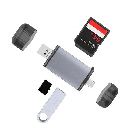 Multi-Interface Card Reader for Daily File and Photo Access