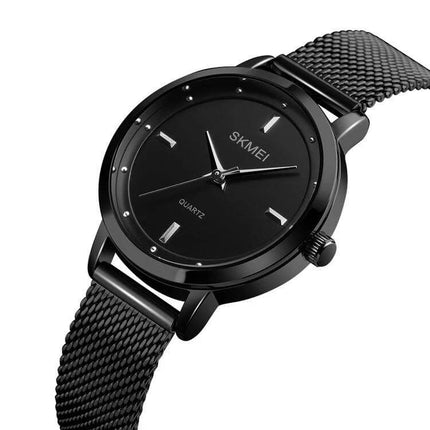 SKMEI Simple Fashion Watch for Women in Casual Everyday Style - sleek all-black round quartz watch with mesh band, 30m splash-resistant for office and casual wear