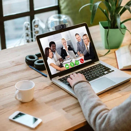 USB Webcam with Built-in Microphone for Video Calls on PCs showing laptop video call with clear 1080P image and built-in mic