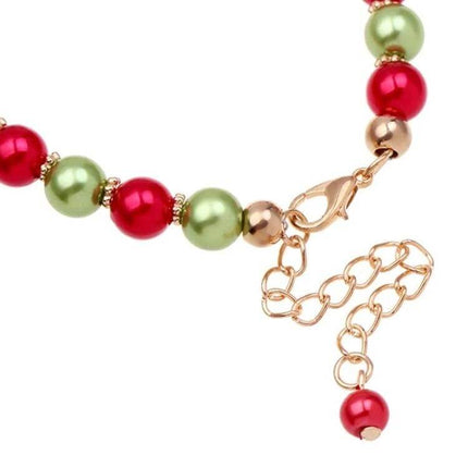 Santa Claus Reindeer Bracelet 18cm Adjustable Christmas Gift – red and green beaded alloy bracelet with 5cm extension chain, lobster clasp