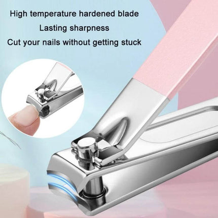 Alt Tag: Stainless Steel Nail Clipper Set With Leather Case Pink compact stainless steel clippers with pink PU leather case, high-temperature quenched sharp blades