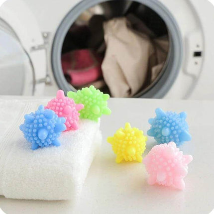 Starfish Laundry Cleaning Ball Anti Winding Decontamination 5 Pack - colorful starfish laundry balls in front of washing machine, reduce tangling and aid cleaning