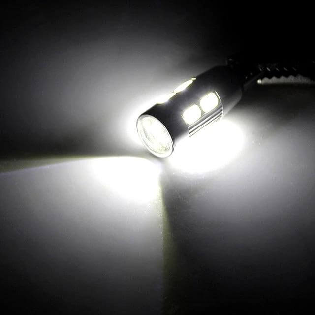 T10 194 W5W LED Car Light Bulb 2-Pack Canbus Parking Side Light bright white LED showing beam and plug-and-play design