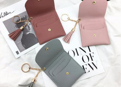 Cartera de moda para mujer, cartera corta de cuero, mini cartera informal para tarjetas de identificación, bolso de mano con borlas para mujer