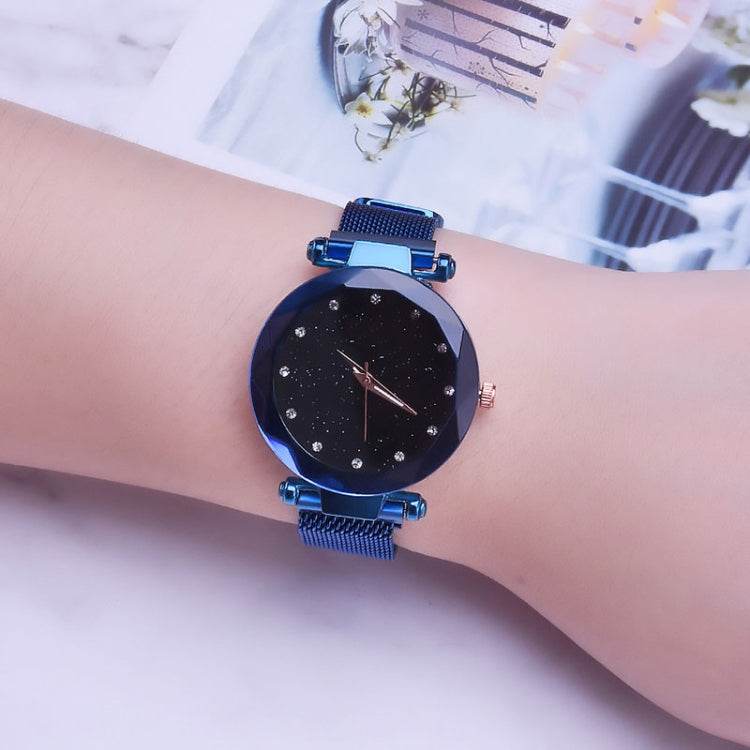 Luxury Mesh Ladies Clock Magnet Buckle Diamond Quartz Watch