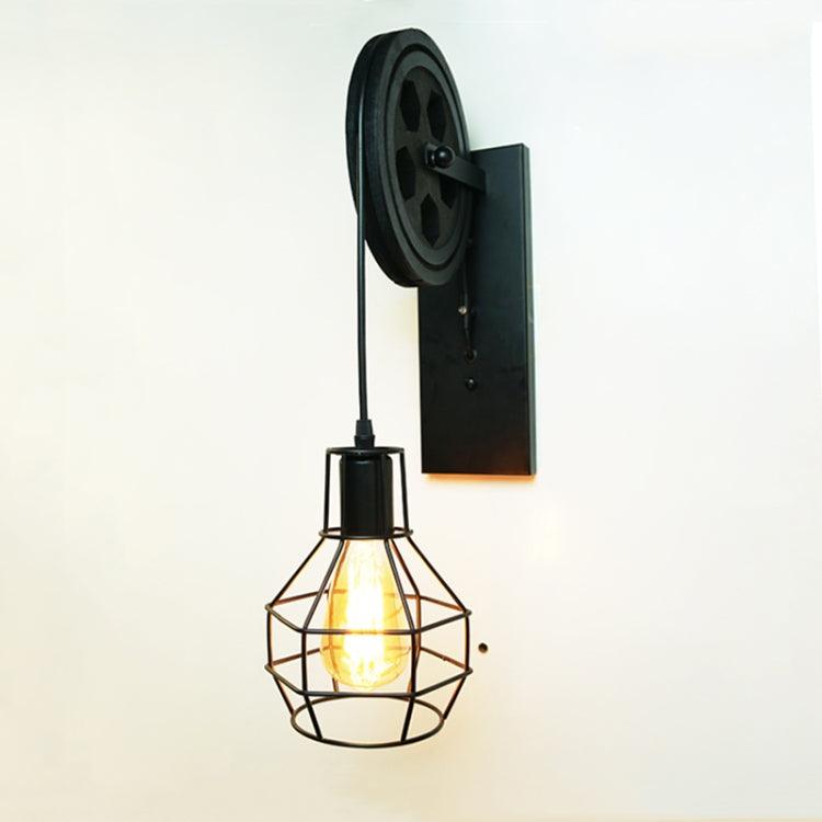 Vintage Industrial 40W Wall Lamp with Pulley Mechanism for Corridors and Porches