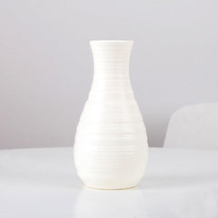 Contemporary Minimalist Plastic Floral Vase for Stylish Desk Décor