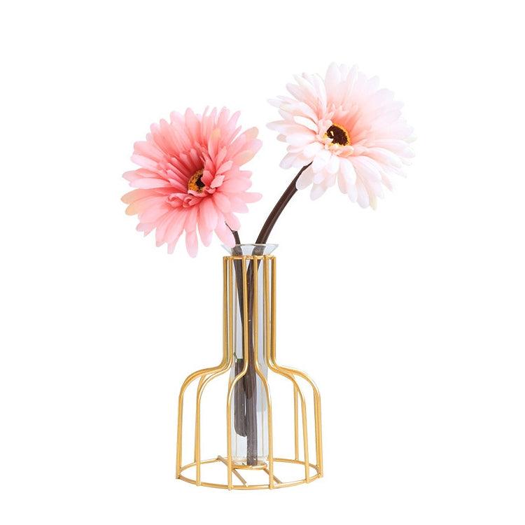 Elegant Wrought Iron Hydroponic Glass Vase for Dried Flowers Display