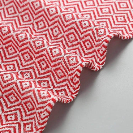 Striped Cotton Bath Towel With Tassels For Everyday Use - Red and White Geometric Pattern Close-Up, Cotton-Linen Weave