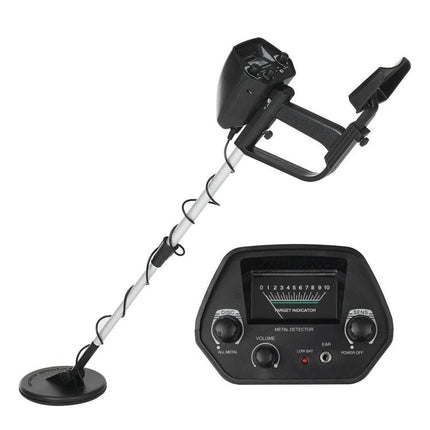 Portable Underground Metal Detector for Outdoor Treasure Hunting - lightweight detector with control panel for beach and park metal detection