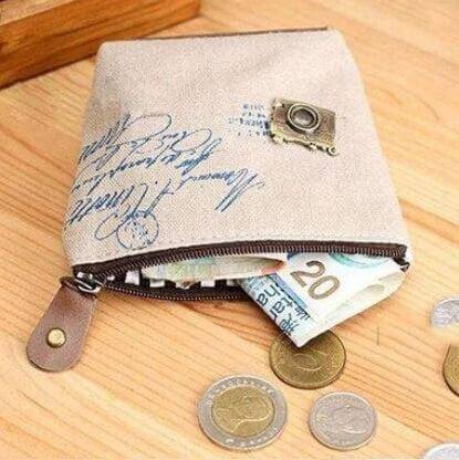 Vintage Mini Coin Purse Compact Change Wallet For Everyday Use small sackcloth coin pouch with zipper and scattered coins