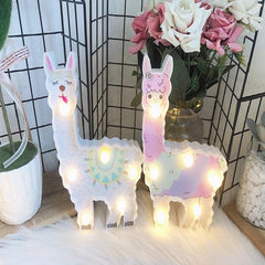 Lámpara de noche con forma de alpaca pintada con LED, decoración navideña, estilo para posar en la habitación