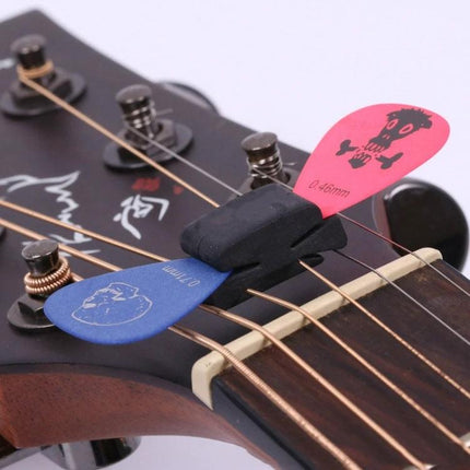 Alice Guitar Pick Clip for Everyday Music Practice Sessions rubber pick holder attached to guitar headstock for quick access