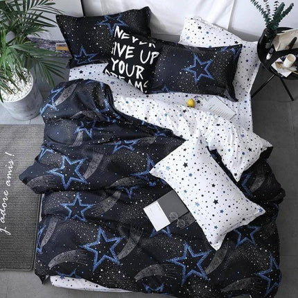 1.5m Four Piece Printed Bedding Set for Everyday Use - black and white star print polyester duvet set on 1.5m bed