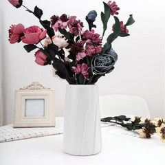 Elegant Minimalist Plastic Vase for Contemporary Home Decor