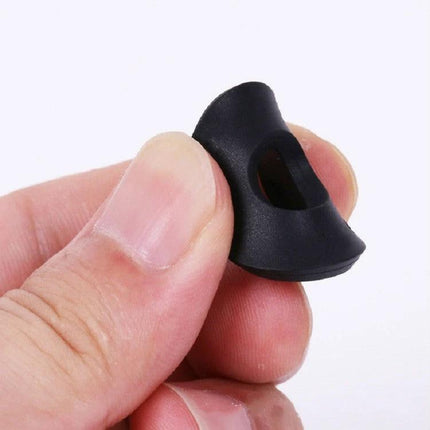 Keeps Guitar Strap Secure for Everyday Music Sessions silicone ring held between fingers to prevent strap slips on acoustic, electric and bass guitars