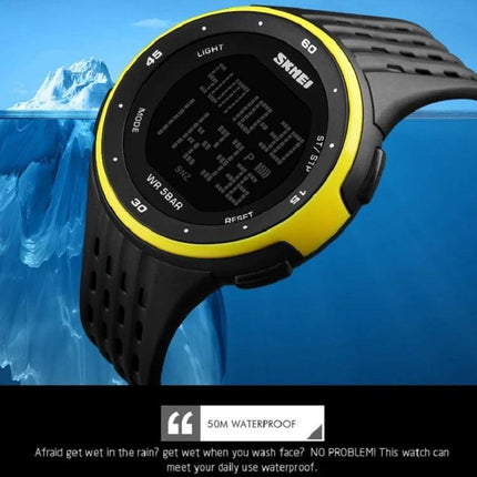 SKMEI Men's Multi-Function Electronic Watch for Outdoor Activities digital sports watch with yellow bezel, black strap, dual time and stopwatch