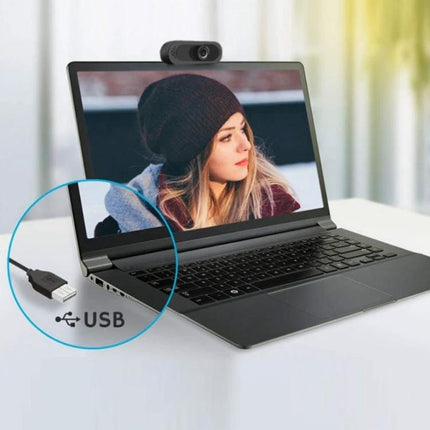 Computer Webcam for Video Calls and Online Meetings - USB plug-and-play webcam with CMOS sensor mounted on laptop for clear 720p video calls