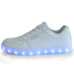 Zapatos LED de caña baja para niños con luces recargables por USB