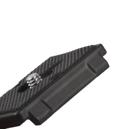 Quick Release Plates for Attaching Cameras to Manfrotto Tripods - aluminum plate with anti-slip surface and mounting screw