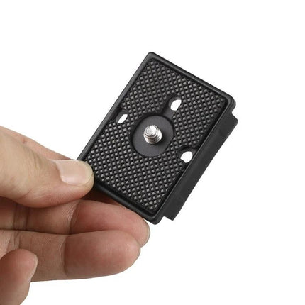 Quick Release Plates for Attaching Cameras to Manfrotto Tripods - aluminum quick-release camera plate for secure mounting and fast swapping