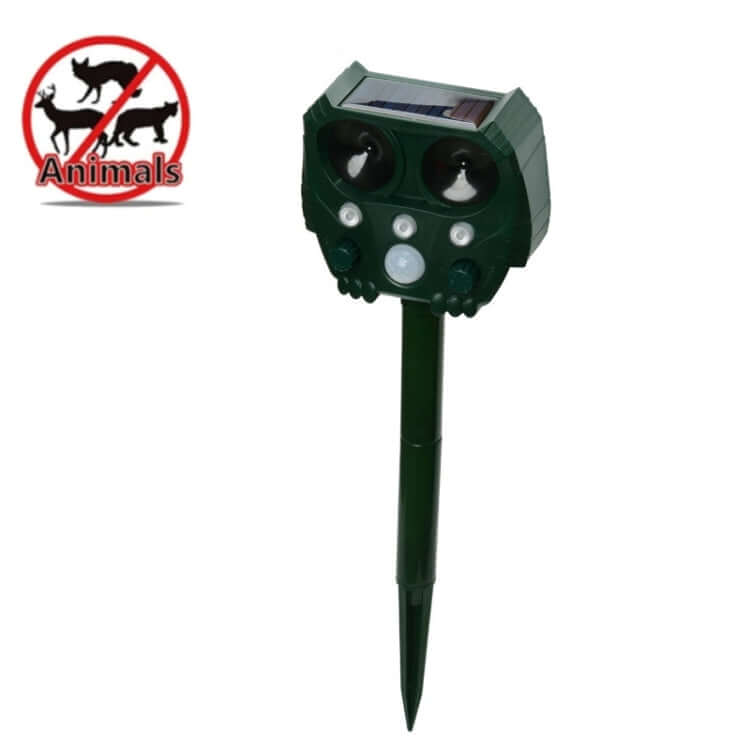 Solar-Powered Ultrasonic Pest Control Device for Outdoor Protection